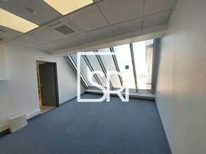 Bureau dans Clermont-Ferrand à louer Photo de l’immeuble– Image 1 sur 10