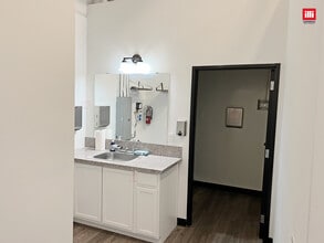 914-924 N Formosa Ave, Los Angeles, CA à louer Photo intérieure– Image 1 sur 6