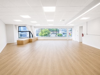 Plus de détails pour 2024 Center Ave, Fort Lee, NJ - Local commercial à louer