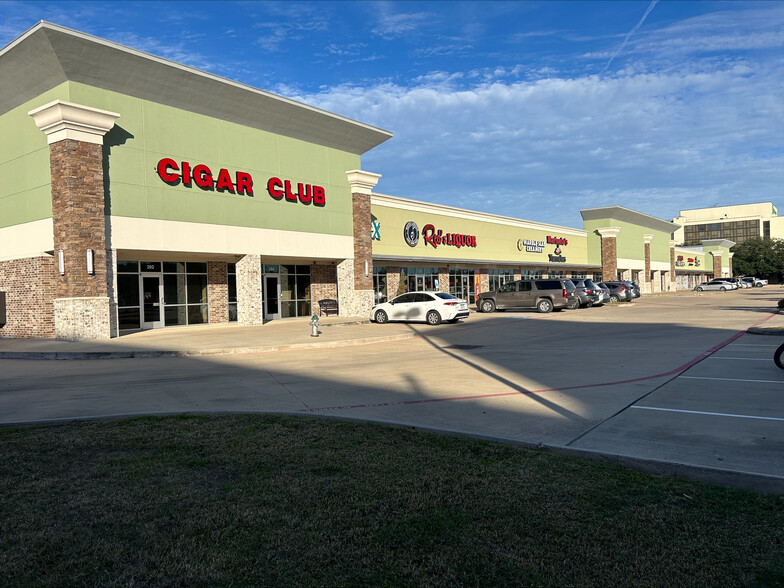 5780 Walden Rd, Beaumont, TX à louer - Photo de l’immeuble – Image 3 sur 25