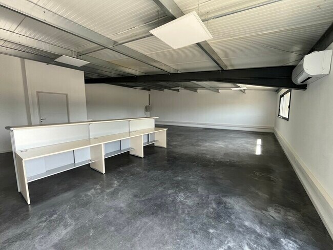 Plus de détails pour Bureau à louer