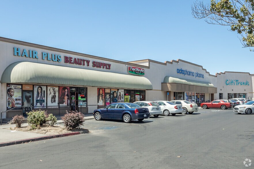 5021-5221 Fruitridge Rd, Sacramento, CA à vendre - Photo principale – Image 1 sur 4
