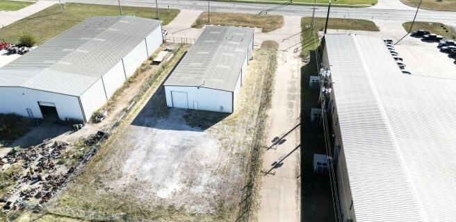 711 N Morgan Rd, Yukon, OK à louer - Photo de l’immeuble – Image 2 sur 7