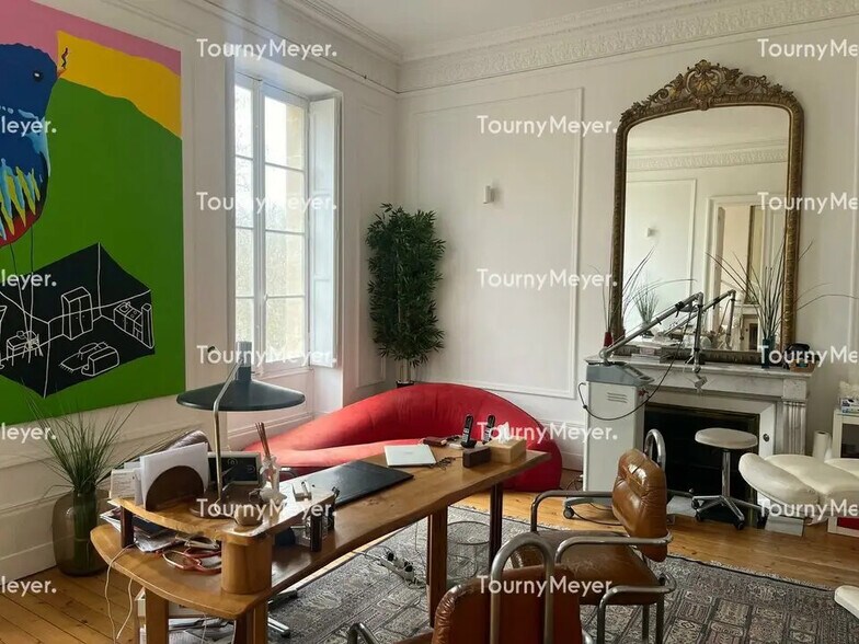 Bureau dans Bordeaux à louer - Photo de l’immeuble – Image 2 sur 10