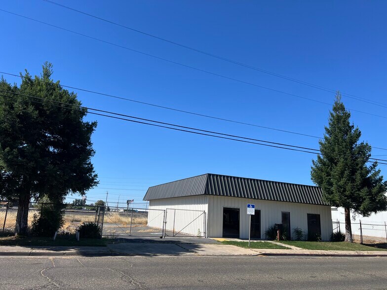 444 Broadway Ave, Atwater, CA à vendre - Photo de l’immeuble – Image 2 sur 15