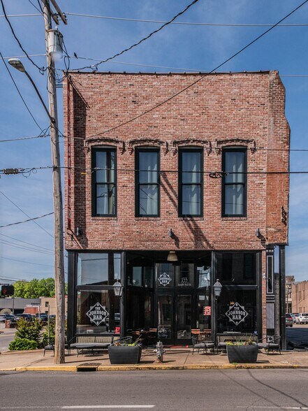 133 S 3rd St, Paducah, KY à vendre - Photo principale – Image 1 sur 50