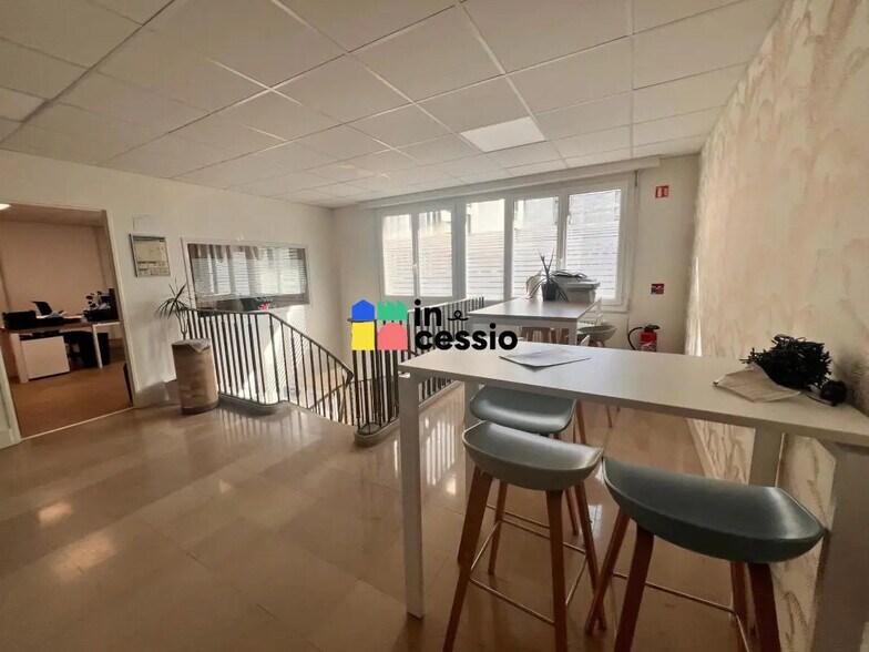 Bureau dans Le Mans à vendre - Photo de l’immeuble – Image 1 sur 14