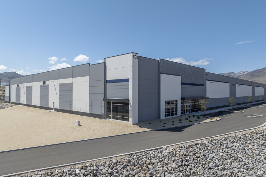 500 Denmark Dr, Sparks, NV à louer - Photo principale – Image 1 sur 6