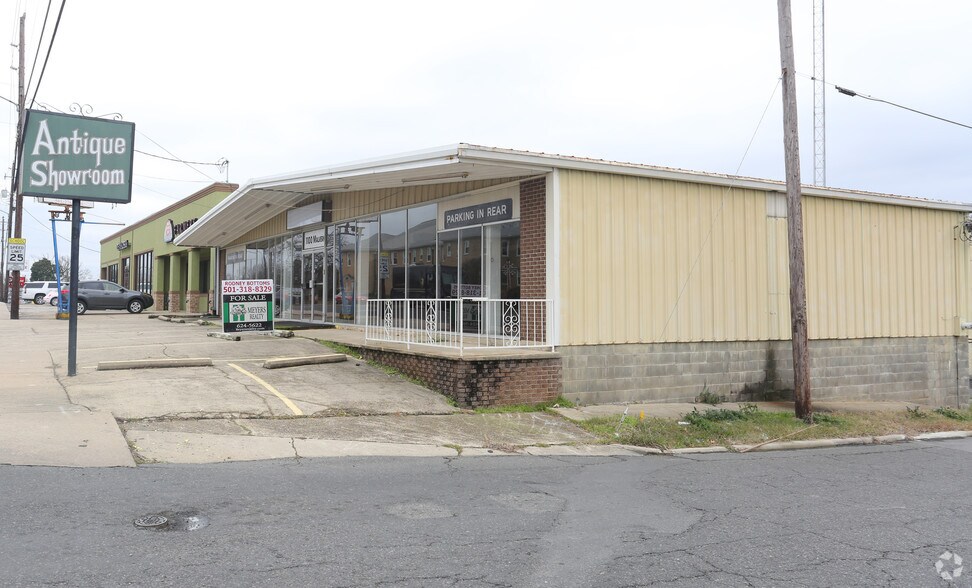 1100 & 1034 Malvern Ave portefeuille de 2 biens à vendre sur LoopNet.fr - Photo principale – Image 1 sur 2