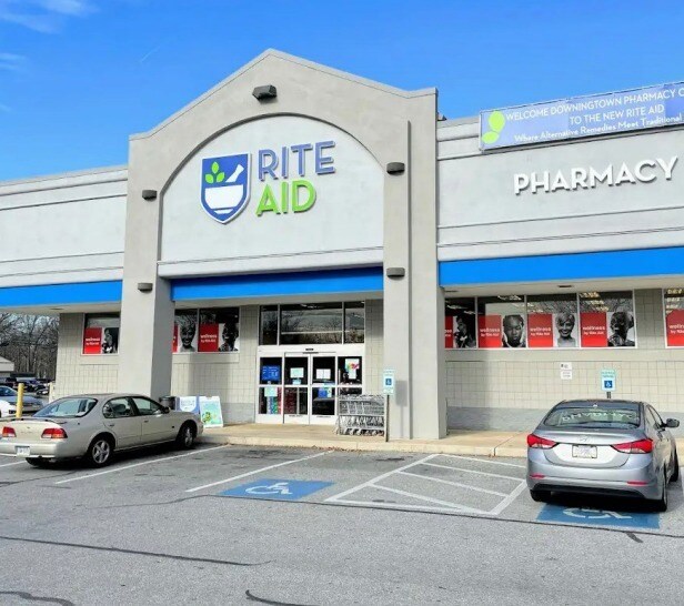 101 Wallace Ave, Downingtown, PA à vendre Photo de l’immeuble– Image 1 sur 2