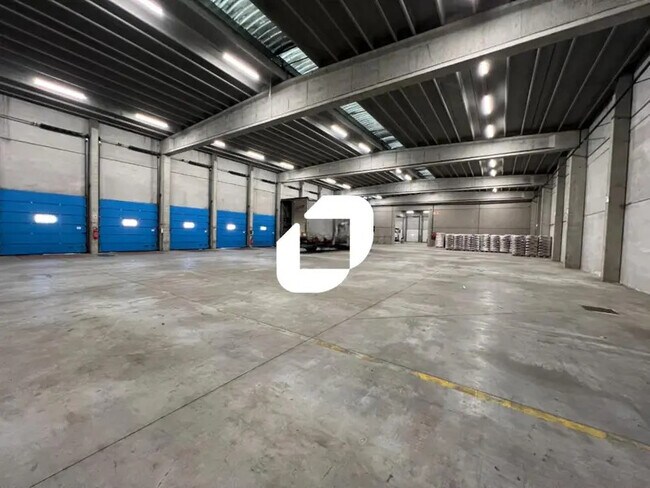 Plus de détails pour Industriel/Logistique à vendre