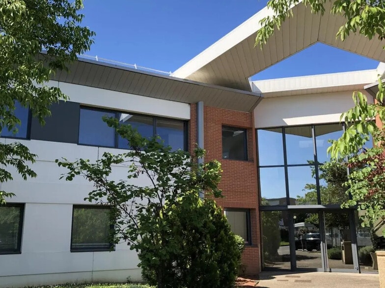 Bureau dans Toulouse à louer - Photo de l’immeuble – Image 2 sur 8