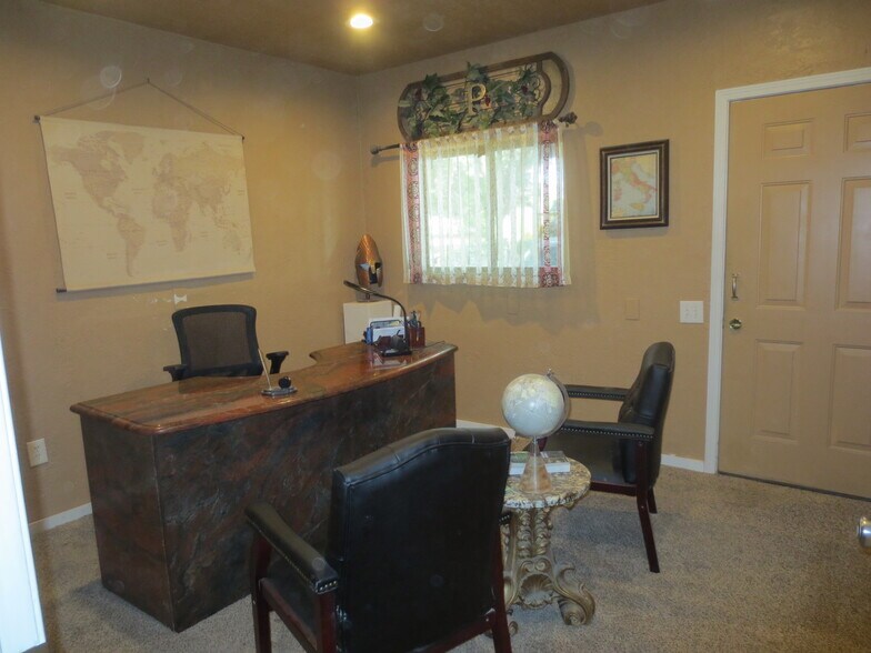 127 Seale Rd, San Antonio, TX à vendre - Photo de l’immeuble – Image 2 sur 8