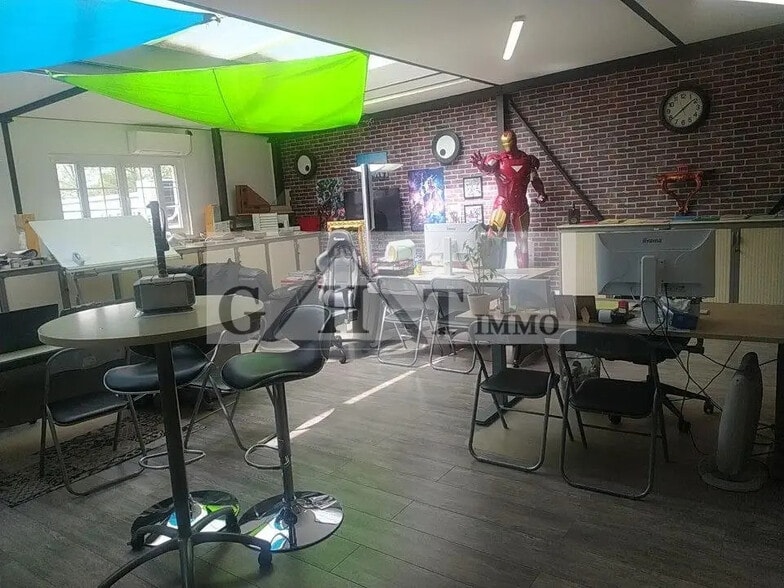 Industriel/Logistique dans Chelles à vendre - Photo intérieure – Image 3 sur 9