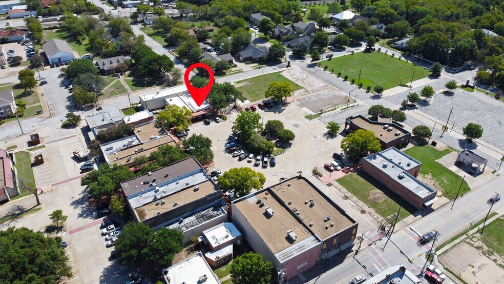 189 Historic Town Sq, Lancaster, TX à vendre - Aérien – Image 3 sur 30