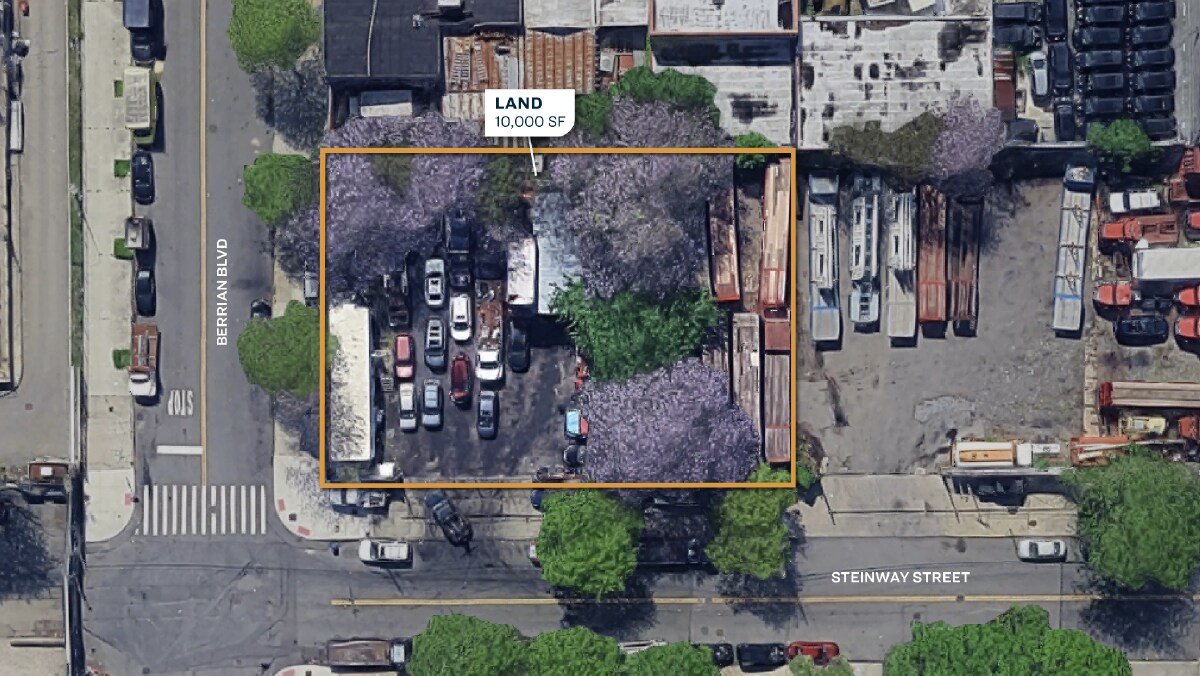 40-12 Berrian blvd, Astoria, NY à louer Photo de l’immeuble– Image 1 sur 2