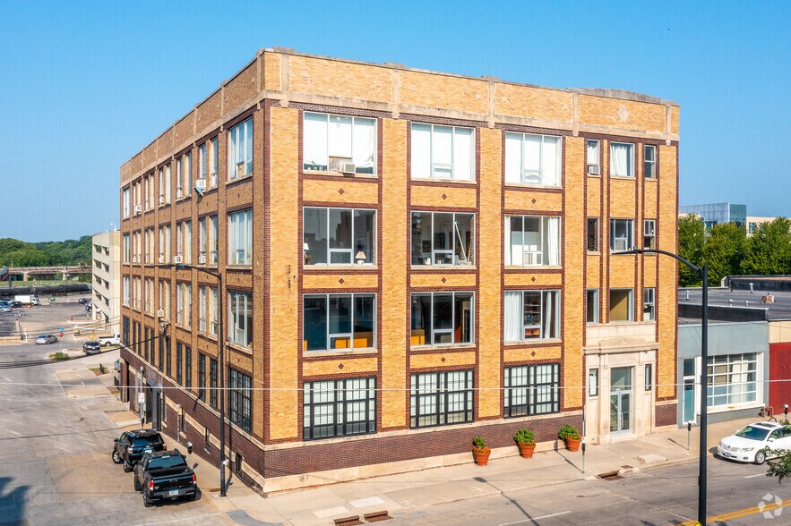 304 15th St, Des Moines, IA à louer - Photo principale – Image 1 sur 7