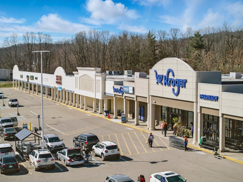 260-300 W Carleton Rd, Hillsdale, MI à louer - Photo de l’immeuble – Image 1 sur 10