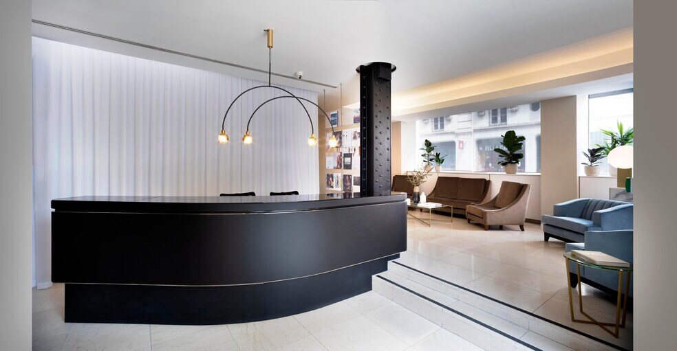 15 Hanover Sq, Londres à louer - Photo de l’immeuble – Image 2 sur 7