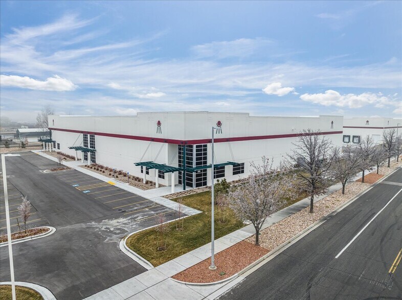 205 N 1140 W, Ogden, UT à louer - Photo de l’immeuble – Image 2 sur 12