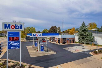 Plus de détails pour 1533 E Racine St, Janesville, WI - Local commercial à vendre
