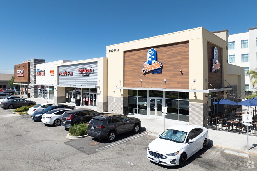 9843-9853 Mason Ave, Chatsworth, CA à vendre - Photo principale – Image 1 sur 4