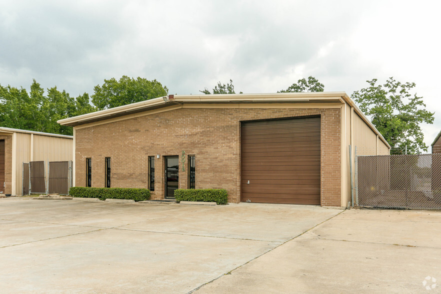 9001 Frey Rd, Houston, TX à louer - Photo principale – Image 1 sur 4