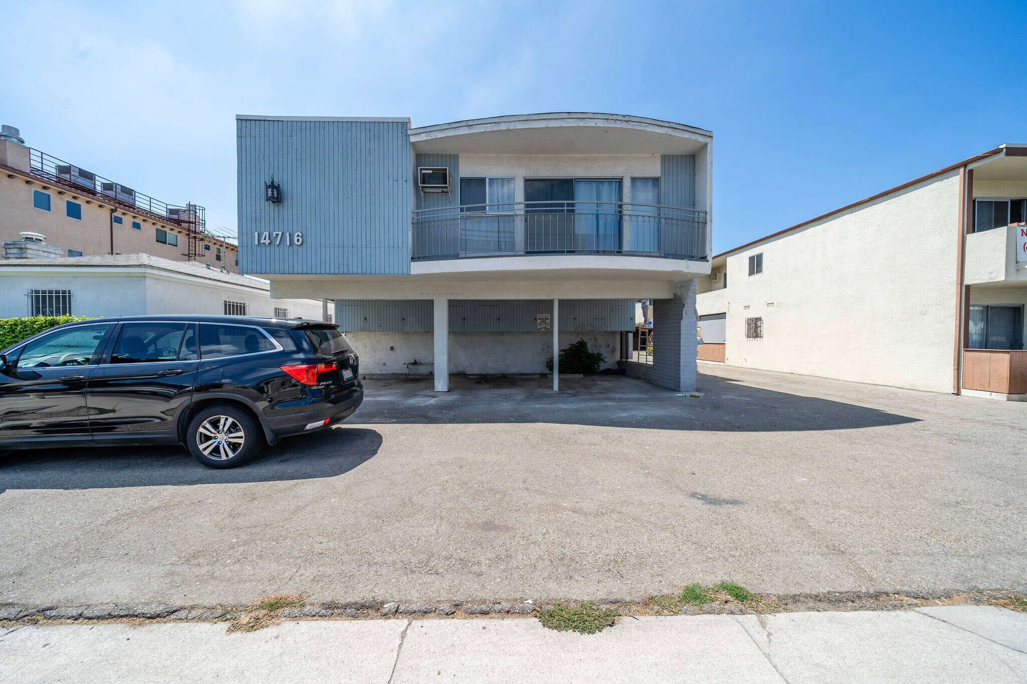 14716 Magnolia Blvd, Sherman Oaks, CA à vendre Photo de l’immeuble– Image 1 sur 32