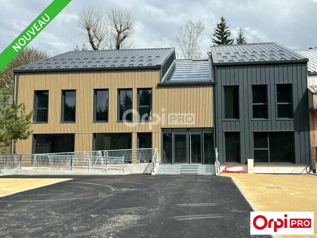 Plus de détails pour 6169 Avenue Jean Seraphin Achard Picard, Villard-de-Lans - Bureau à louer
