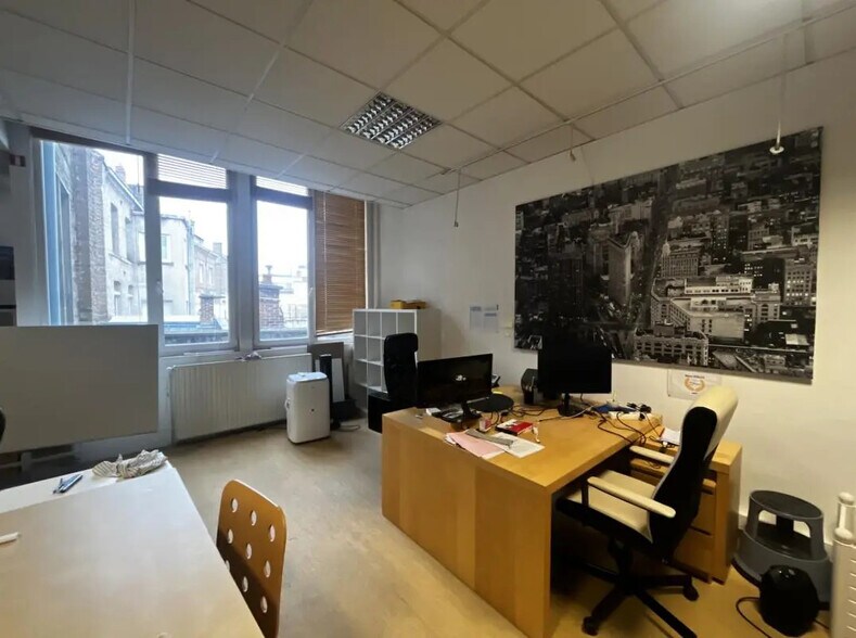 Bureau dans Amiens à louer - Photo de l’immeuble – Image 3 sur 3