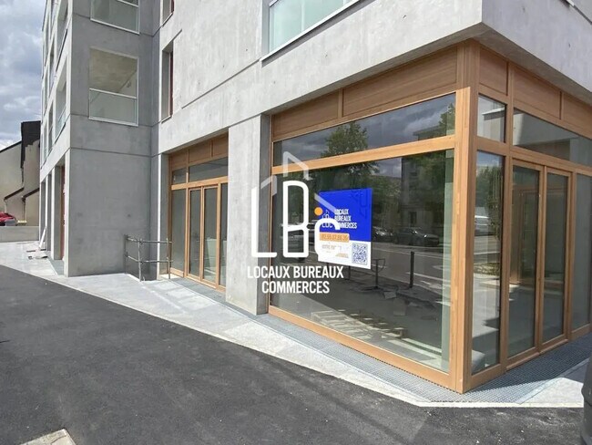 Plus de détails pour 171 Route De Sainte Luce, Nantes - Local commercial à louer