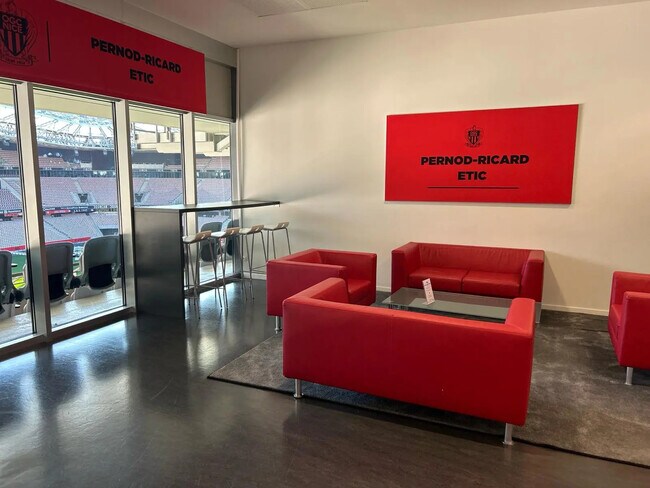 Plus de détails pour Bureau à louer