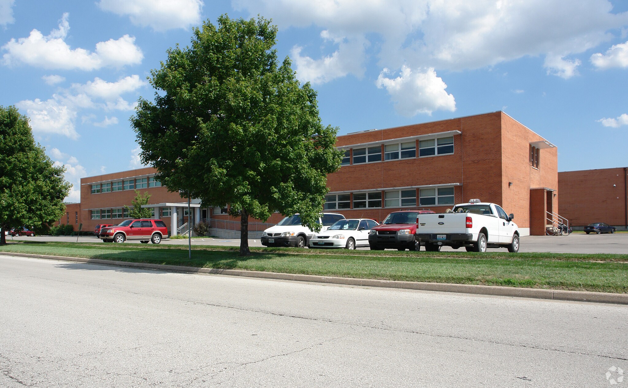 103 W 26th Ave, North Kansas City, MO à vendre Photo principale– Image 1 sur 5