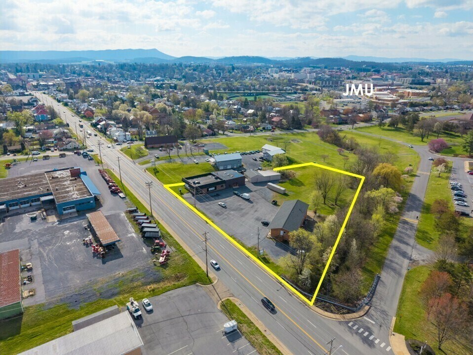 625 and 635 W Market St. Portfolio portefeuille de 2 biens à vendre sur LoopNet.fr Photo principale– Image 1 sur 9