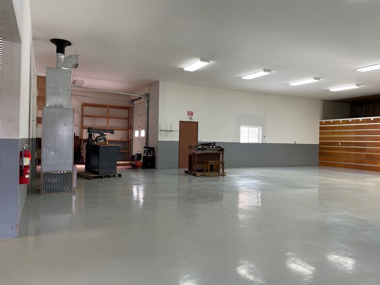 7158 Shavers Creek Rd, Petersburg, PA à vendre - Photo intérieure – Image 3 sur 13
