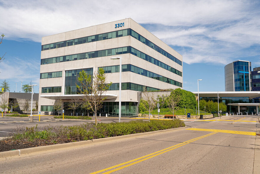 3301 Mercy Health Blvd, Cincinnati, OH à louer - Photo de l’immeuble – Image 3 sur 4