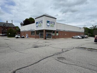 Plus de détails pour 1631 Elm St, Manchester, NH - Local commercial à louer