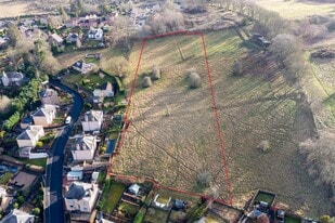 Plot 6 - Immobilier d'entreprise