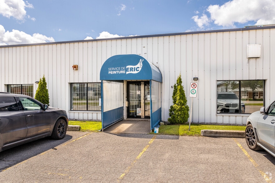 600-616 Boul du Curé-Boivin, Boisbriand, QC à louer - Photo de l’immeuble – Image 3 sur 6