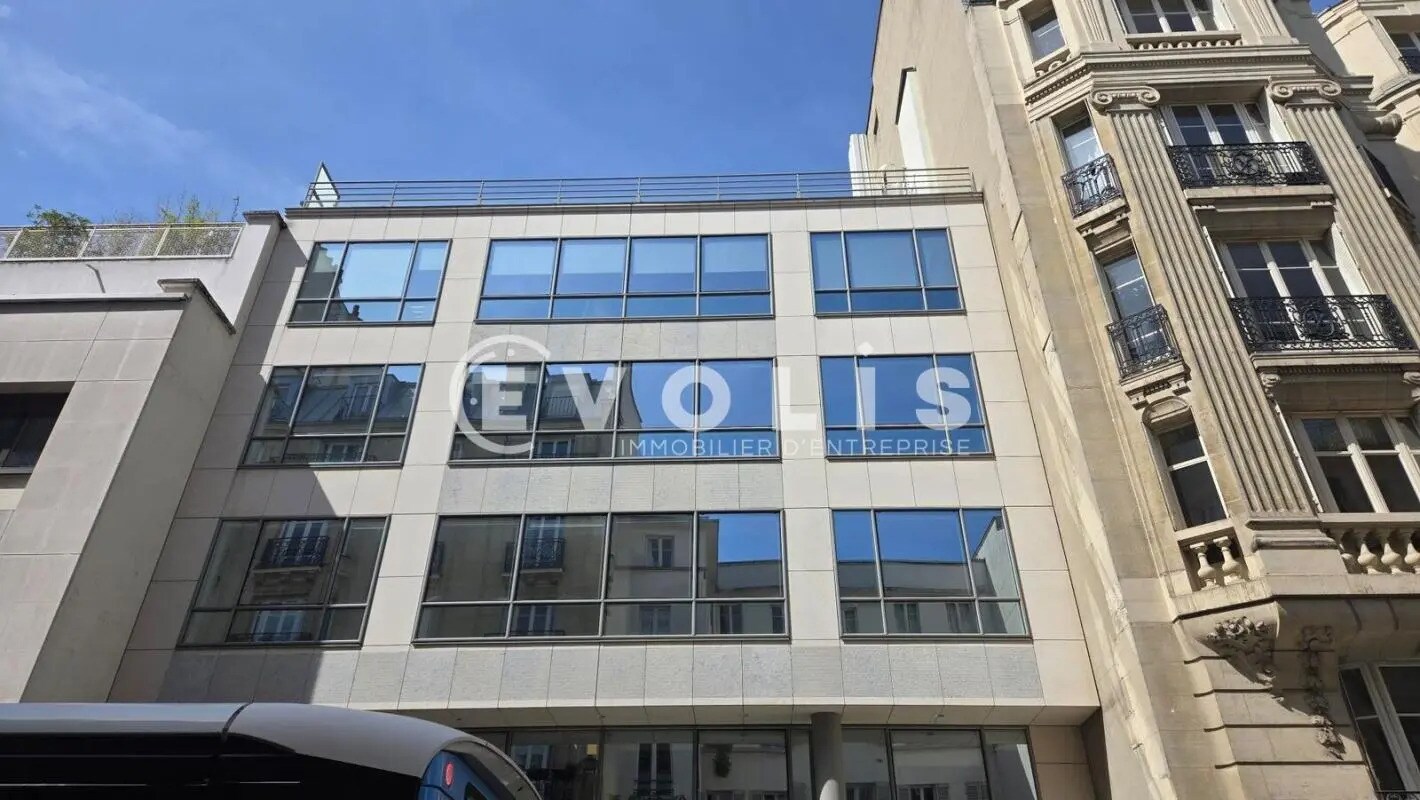 Bureau dans Neuilly-sur-Seine à louer Photo de l’immeuble– Image 1 sur 10