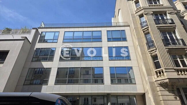 Plus de détails pour Bureau à louer