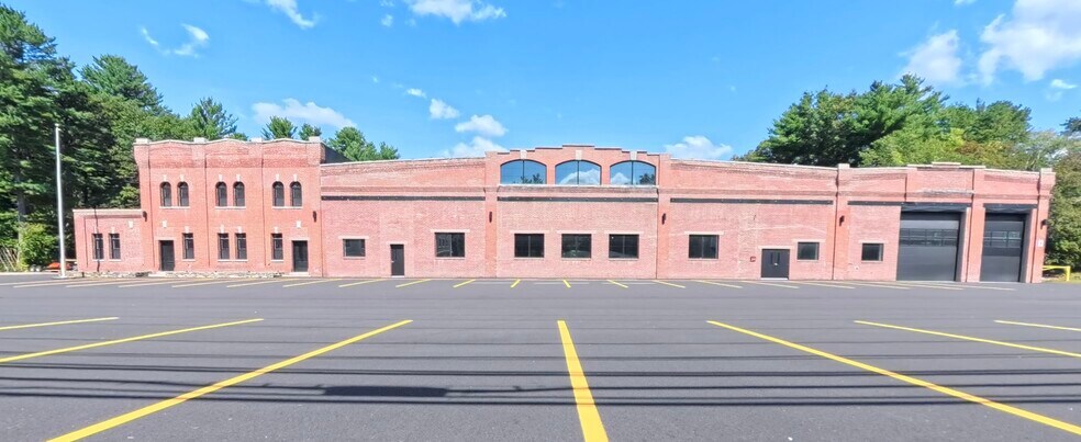 179 Main St, Salem, NH à louer - Photo de l’immeuble – Image 3 sur 5