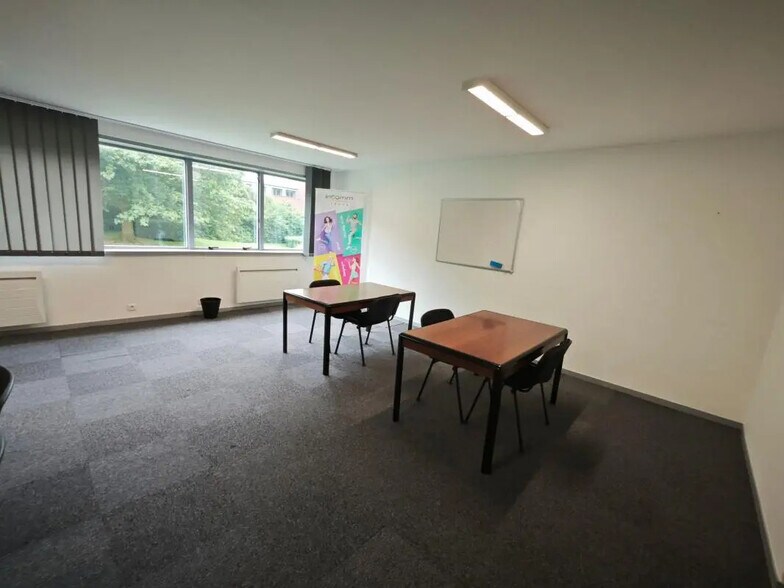 Bureau dans VILLENEUVE-D'ASCQ à louer - Photo de l’immeuble – Image 2 sur 5