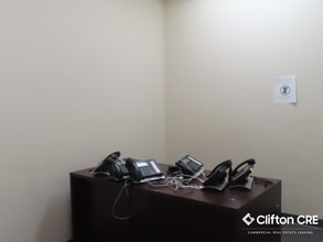 2 City Hall Plz, Rahway, NJ à louer Photo intérieure– Image 2 sur 2