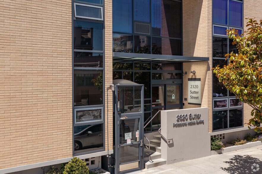 2320 Sutter St, San Francisco, CA à louer - Photo de l’immeuble – Image 3 sur 6
