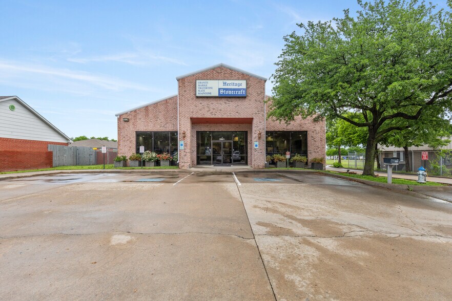 2801 Belt Line Rd, Garland, TX à vendre - Photo de l’immeuble – Image 2 sur 17