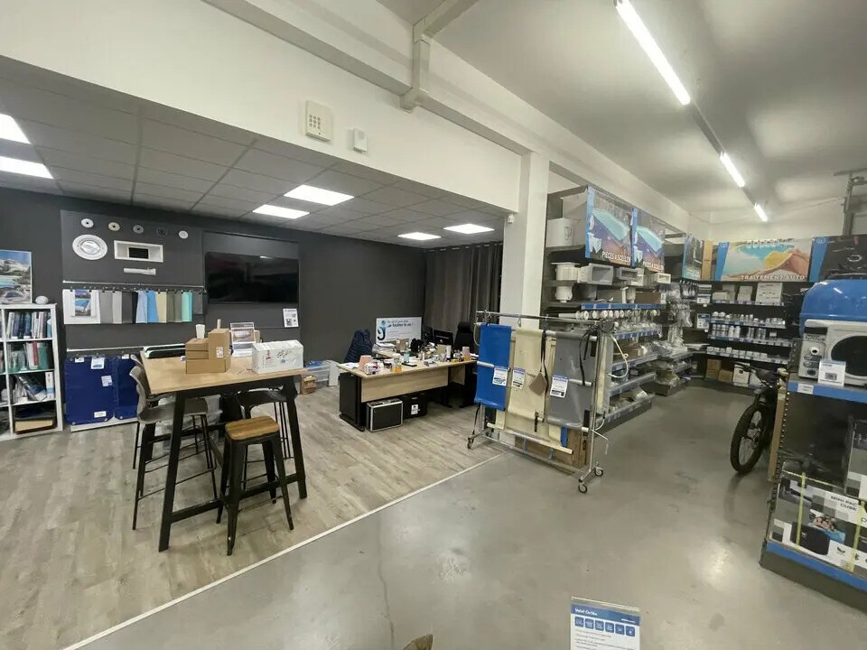 Local commercial dans Thouaré-sur-Loire à louer Photo intérieure– Image 1 sur 5