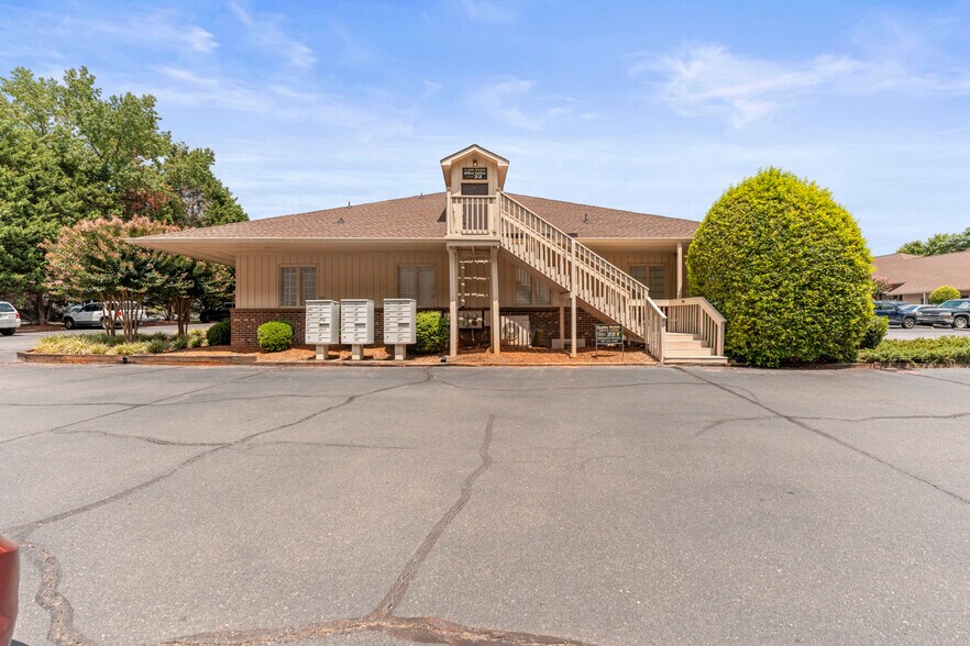 4371 Charlotte Hwy, Clover, SC à vendre - Photo de l’immeuble – Image 3 sur 33