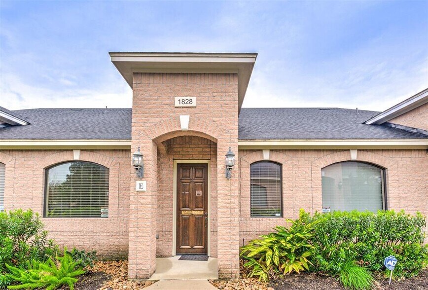 1828 Snake River Rd, Katy, TX à vendre - Photo de l’immeuble – Image 3 sur 27