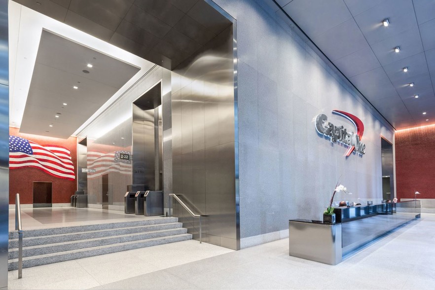 299 Park Ave, New York, NY à louer - Hall d’entrée – Image 3 sur 12